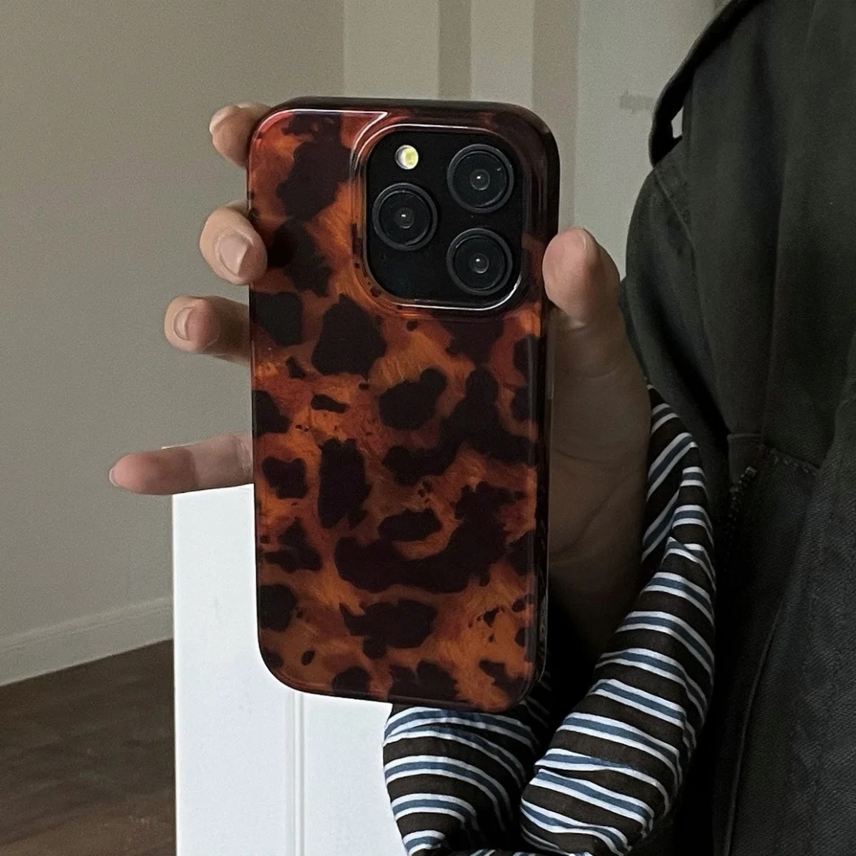 Retro-Amber-Textur Laser-Handy – Phone Cases Bulk Bewertung und Preis